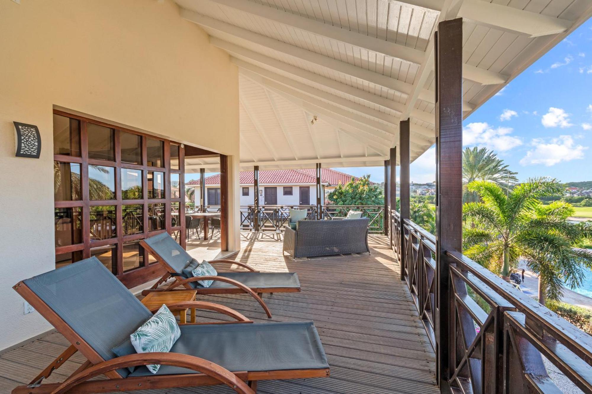 Blue Bay Villa's Esterno foto