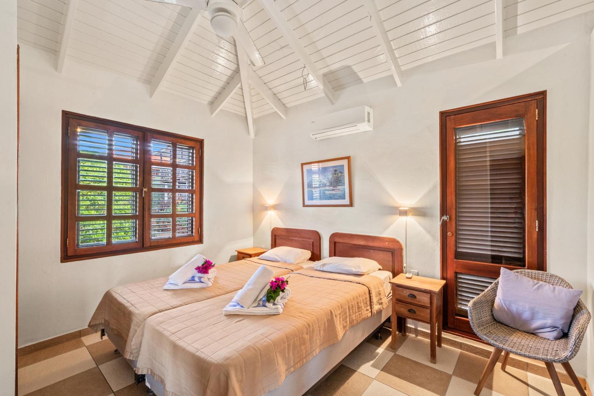 Blue Bay Villa's Esterno foto