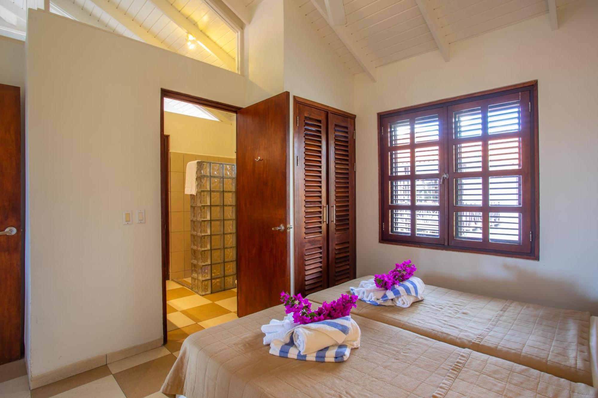 Blue Bay Villa's Esterno foto