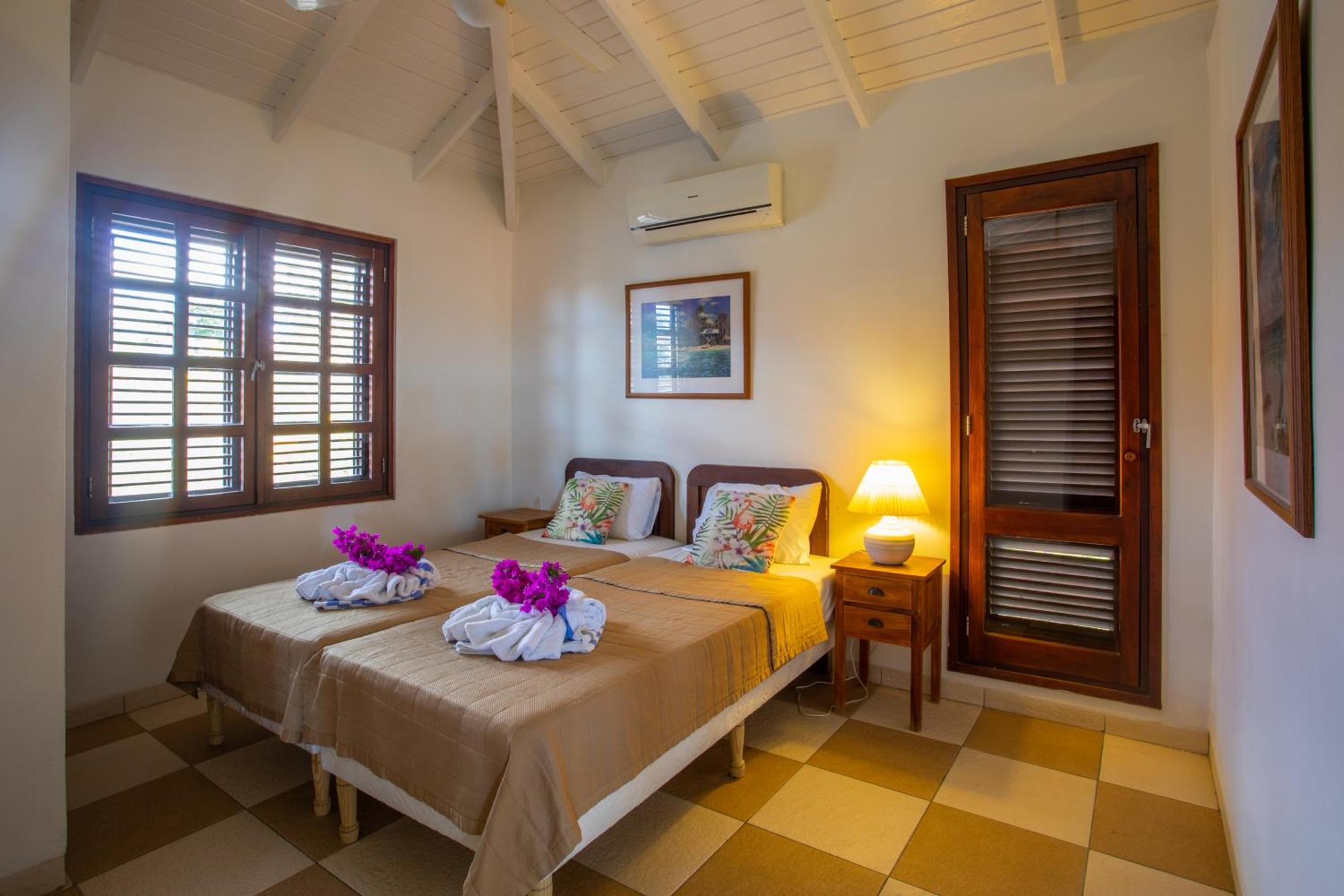 Blue Bay Villa's Esterno foto