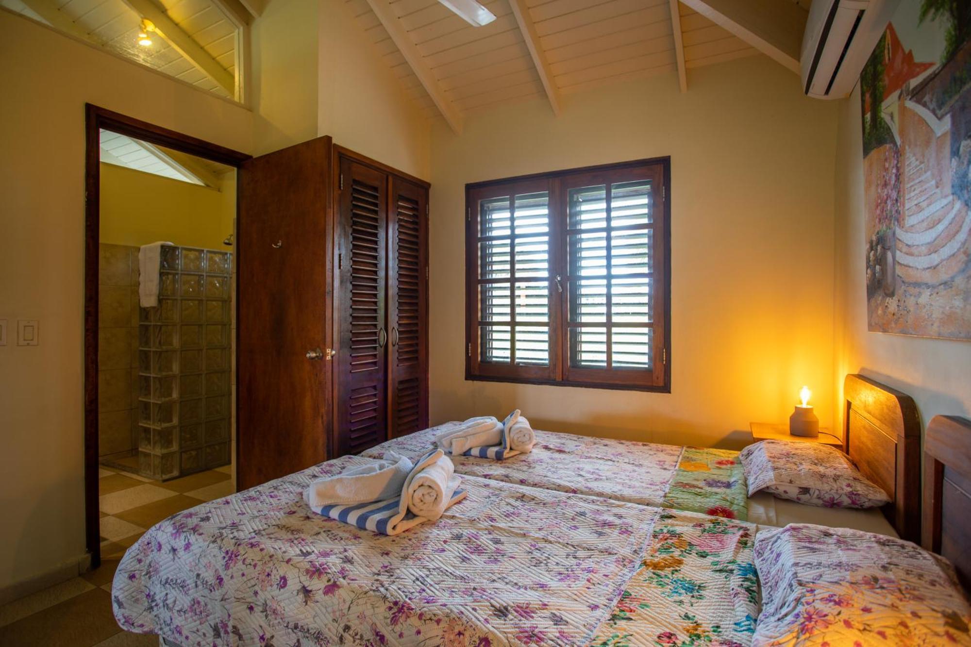 Blue Bay Villa's Esterno foto