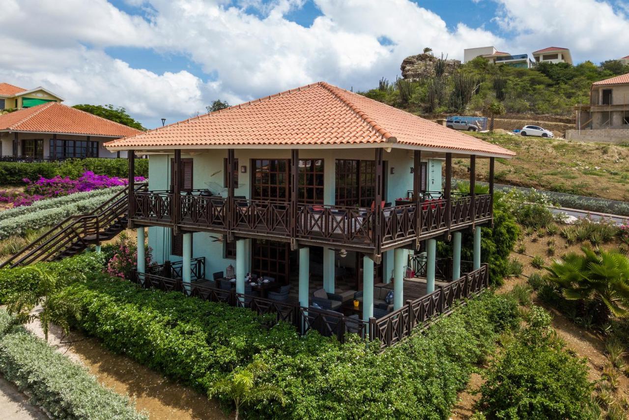 Blue Bay Villa's Esterno foto